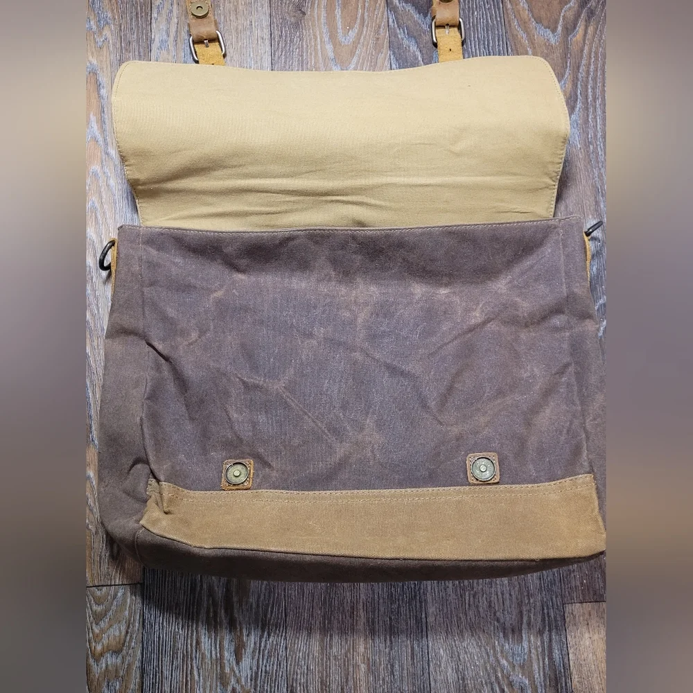 Newhey Mens Messenger Laptop Bag Waterproof Brown Canvas Leather